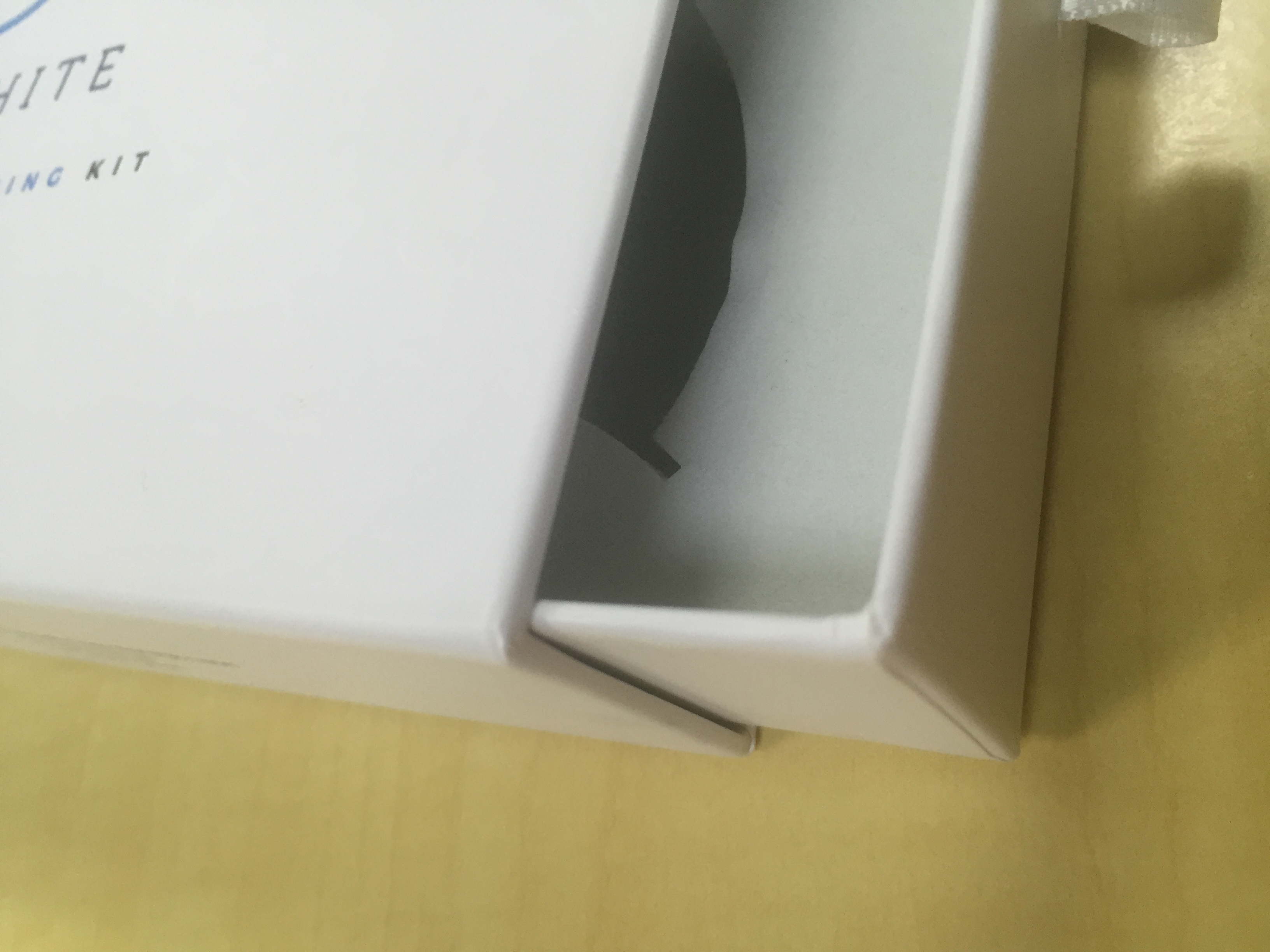 知道用數(shù)碼打樣給化妝品精品盒定制打樣成本低，沒(méi)想到這么低